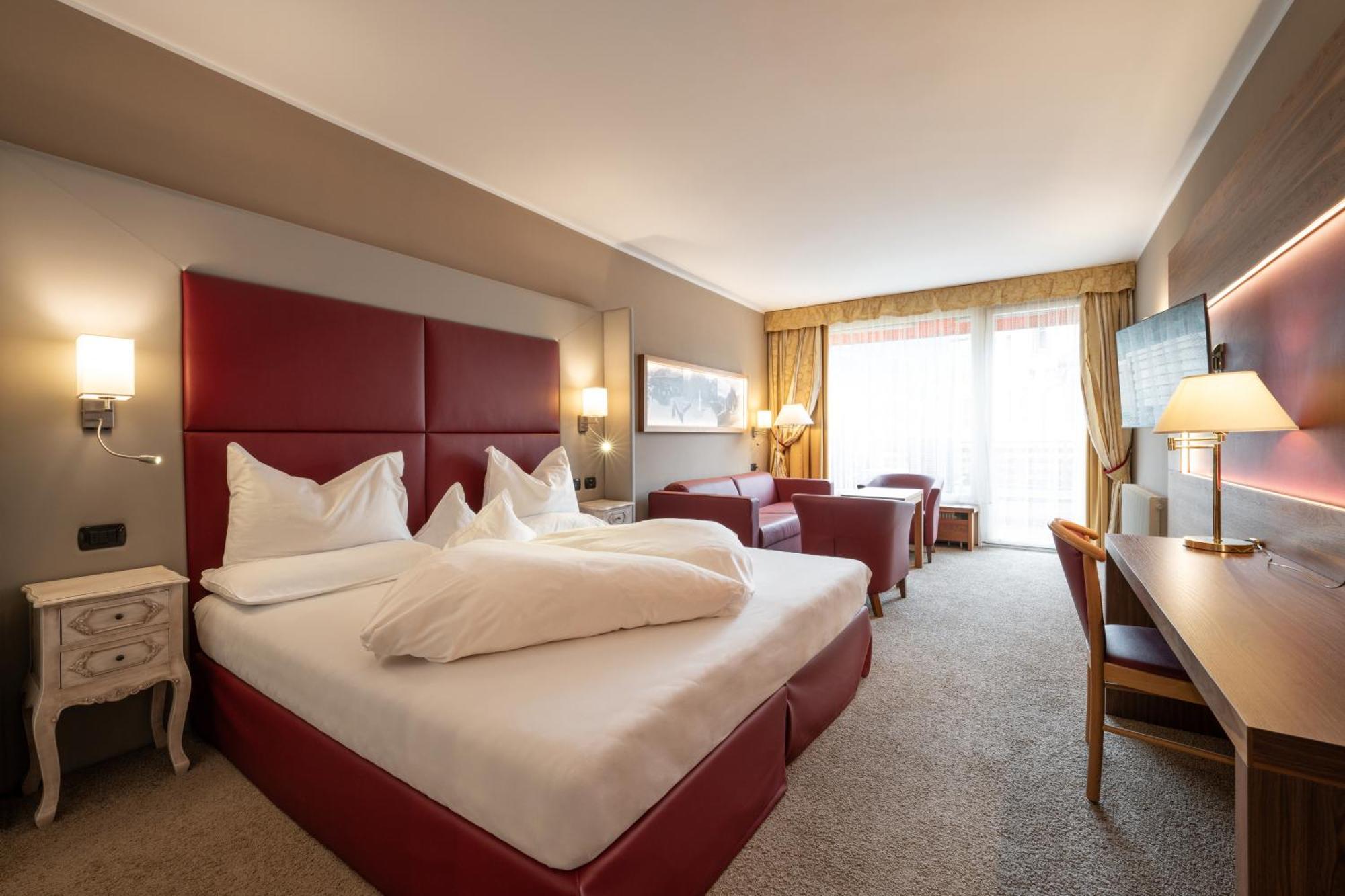 Dominik Alpine City Wellness - Adults Only 4*